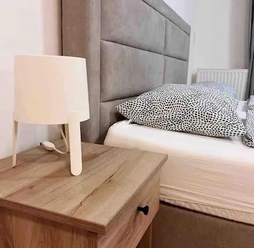 Corvin Cozy And Peaceful 313 Budapest