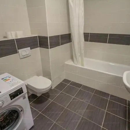 Apartment Corvin Cozy And Peaceful 313 Budapest